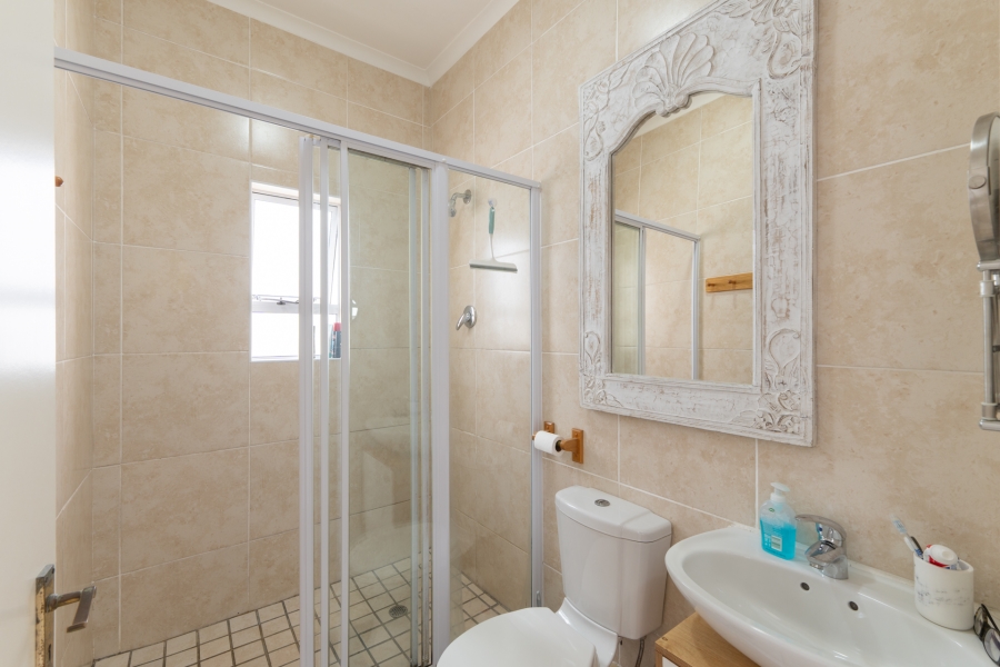 2 Bedroom Property for Sale in Muizenberg Western Cape